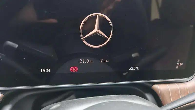Mercedes-Benz EQE 2025 EQE 500 4MATIC Luxury Edition — миниатюра 11