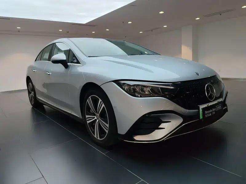 Mercedes-Benz EQE 2025 EQE 500 4MATIC Luxury Edition — миниатюра 3