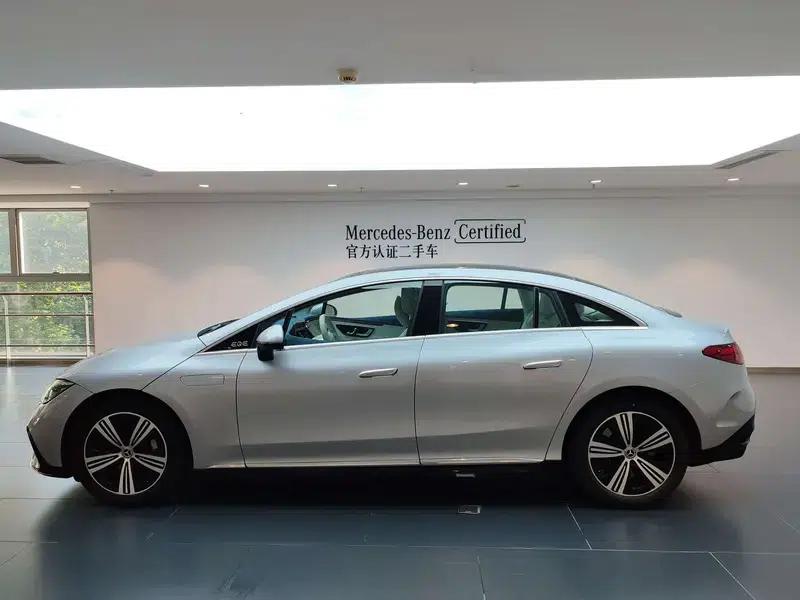 Mercedes-Benz EQE 2025 EQE 500 4MATIC Luxury Edition — миниатюра 4