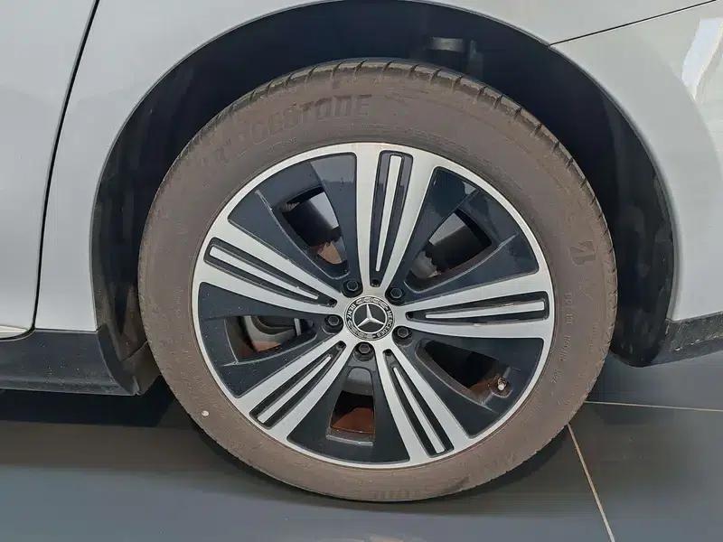 Mercedes-Benz EQE 2025 EQE 500 4MATIC Luxury Edition — миниатюра 8