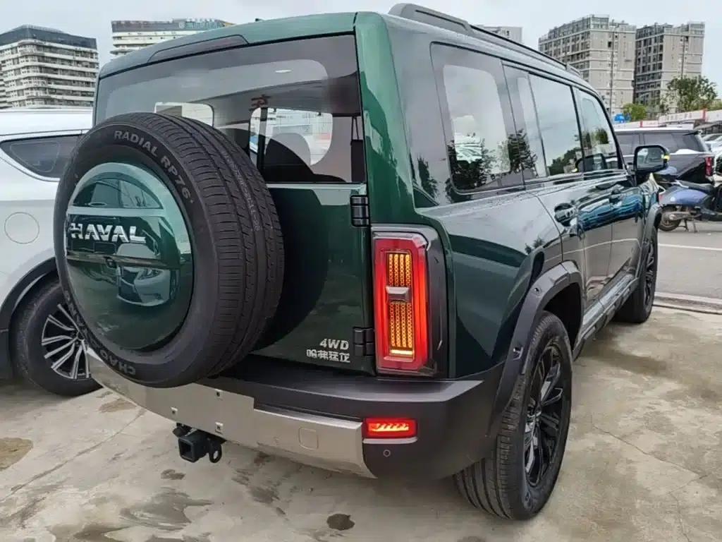 Haval Raptor 2025 Fuel-Powered 2.0T 4WD Ultra — миниатюра 7