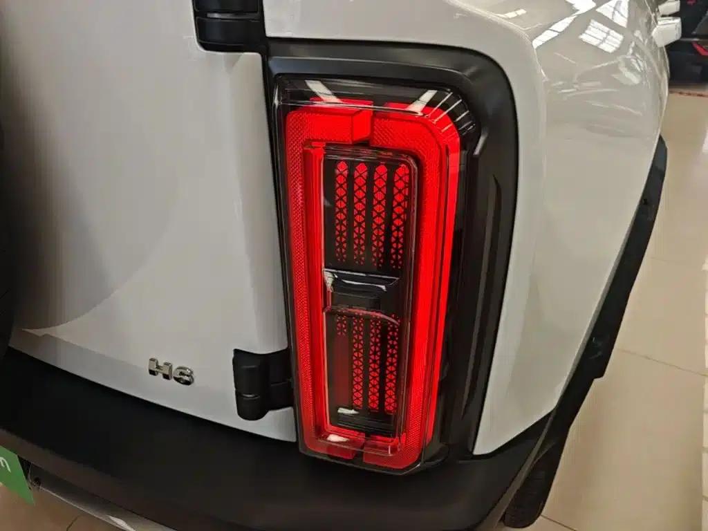Haval Raptor 2025 Fuel-Powered 2.0T 4WD Ultra — миниатюра 24