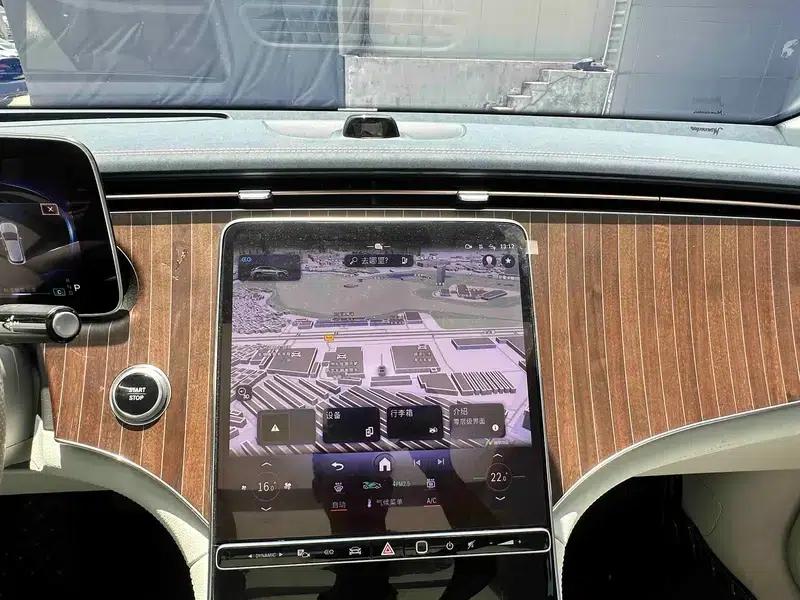 2024 Mercedes-Benz EQE SUV 350 4MATIC Luxury Edition — миниатюра 12