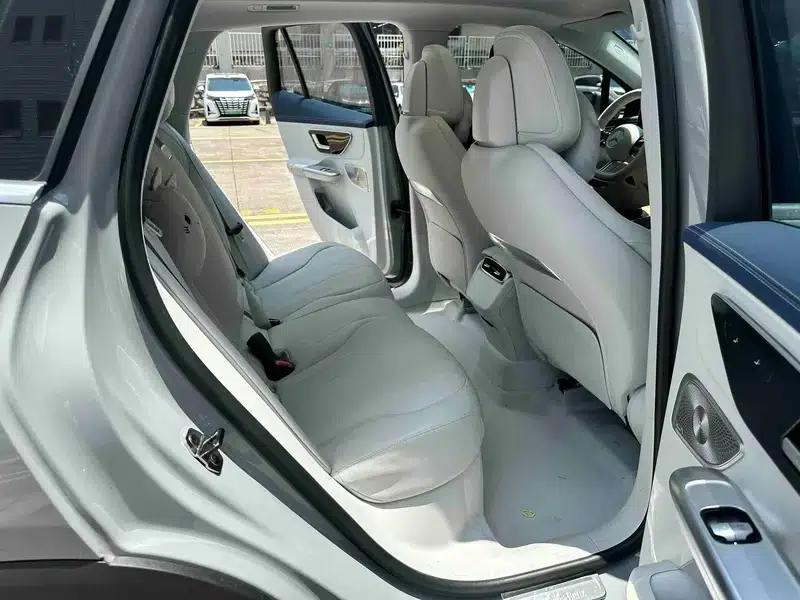 2024 Mercedes-Benz EQE SUV 350 4MATIC Luxury Edition — миниатюра 13