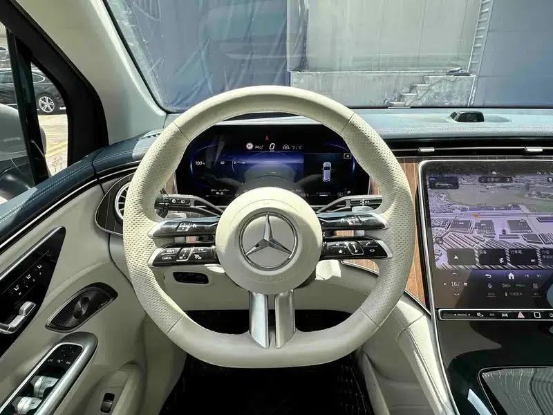 2024 Mercedes-Benz EQE SUV 350 4MATIC Luxury Edition — миниатюра 17