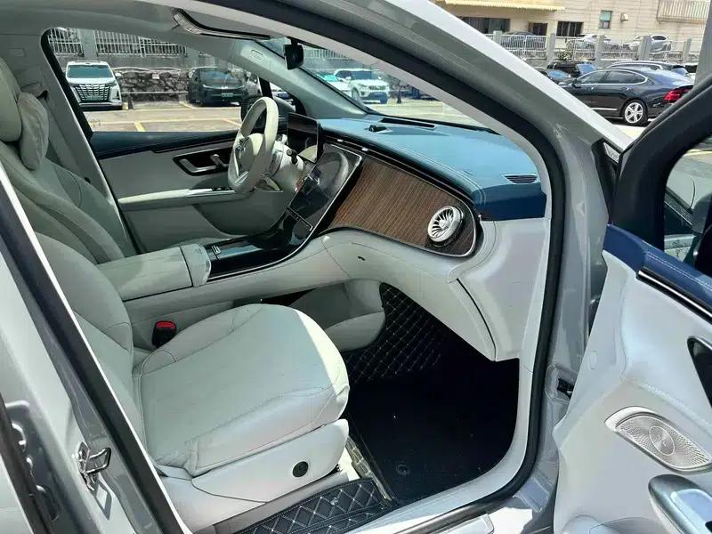 2024 Mercedes-Benz EQE SUV 350 4MATIC Luxury Edition — миниатюра 19