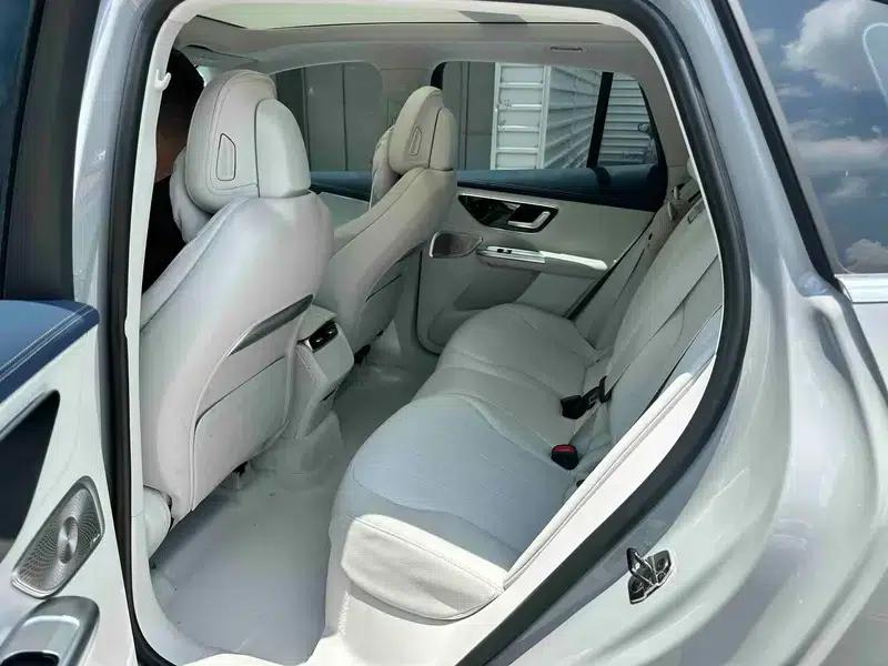 2024 Mercedes-Benz EQE SUV 350 4MATIC Luxury Edition — миниатюра 20