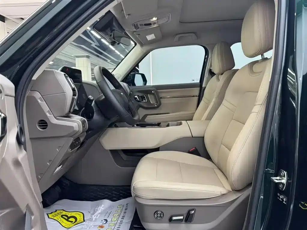 Haval Big Dog PLUS New Energy 2026 Hi4 105km Trendy Electric Edition — миниатюра 8