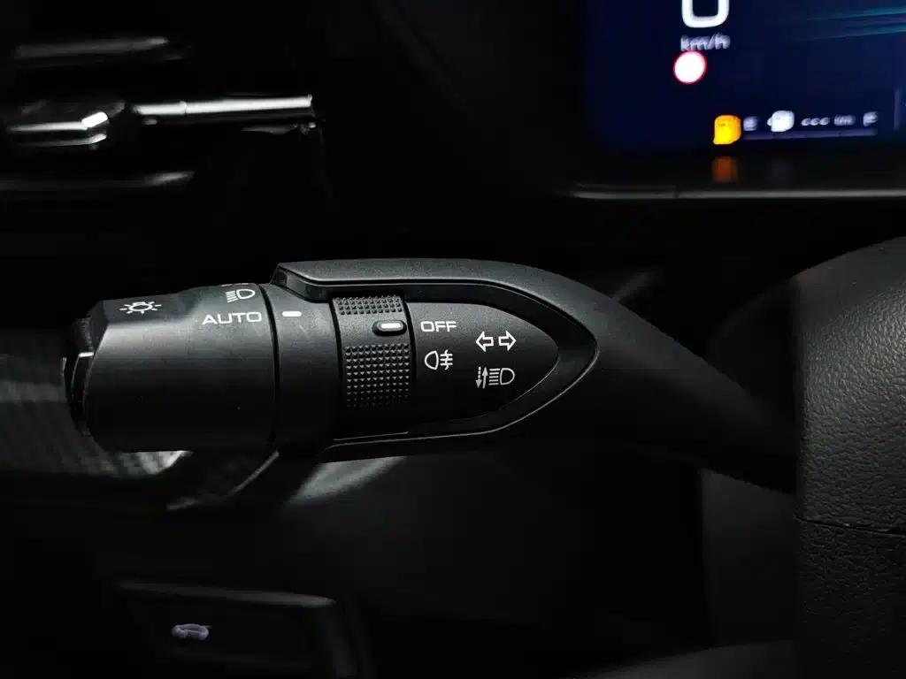 Haval Cool Dog 2022 1.5T DCT 2WD Trendy Edition — миниатюра 21