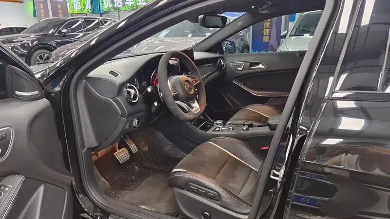 2017 Mercedes-Benz GLA AMG Facelift AMG GLA 45 4MATIC — миниатюра 8