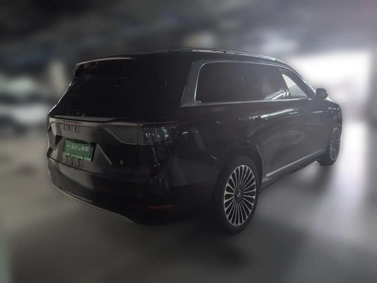 Hima AITO M9 2024 Range-Extended Ultra Version 52 kWh 5-Seater Model — миниатюра 6