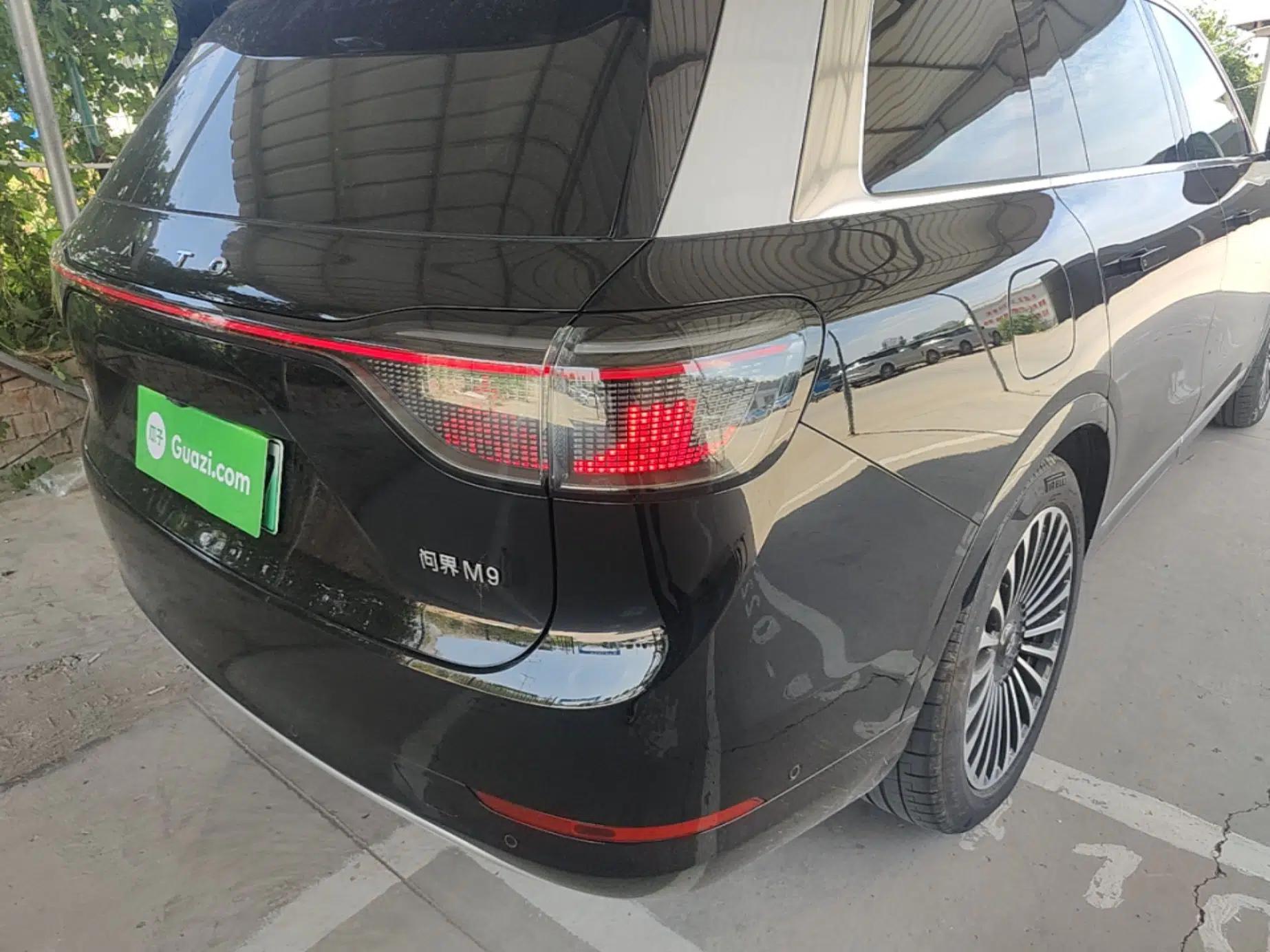 Hima AITO M9 2025 Extended-Range Ultra Version 52 kWh 6-Seater — миниатюра 9
