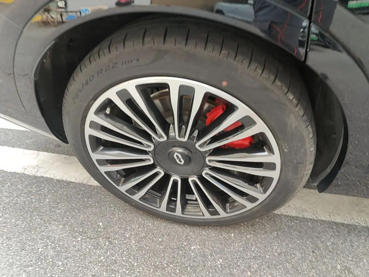 Hima AITO M9 2024 Range-Extended Max Edition 42 kWh 6-Seater Version — миниатюра 11