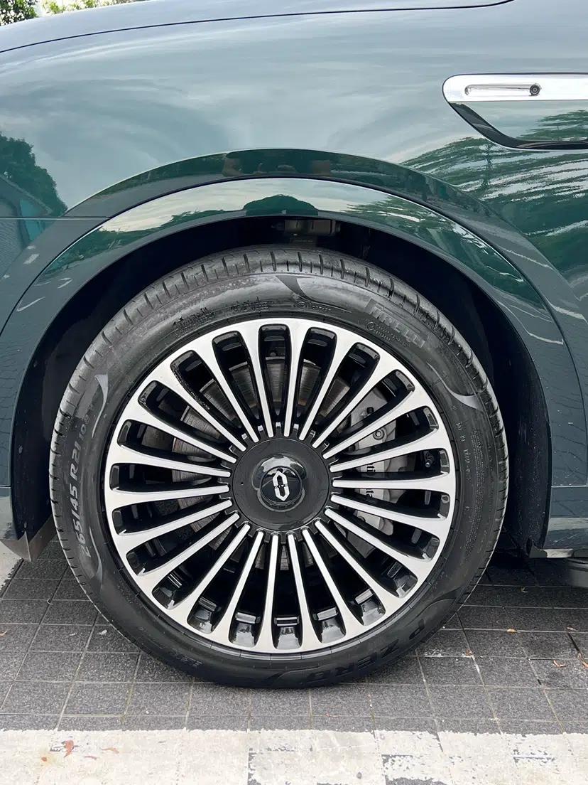 Hima AITO M9 2025 Pure Electric Ultra Version 100 kWh 6-Seater Model — миниатюра 17