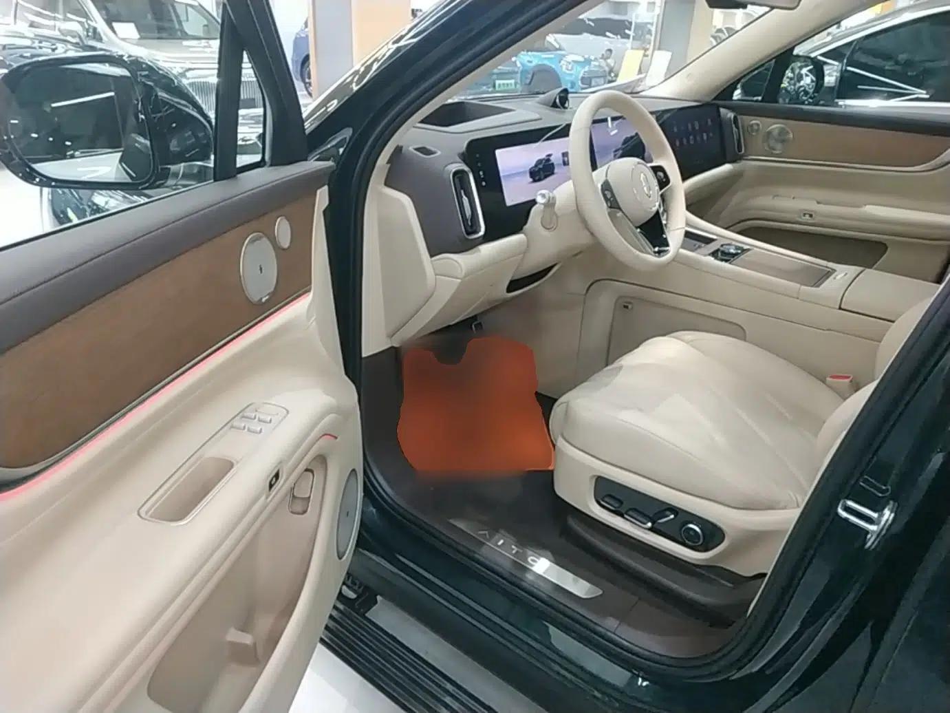 Hima AITO M9 2025 Pure Electric Ultra Version 100 kWh 6-Seater Model — миниатюра 26
