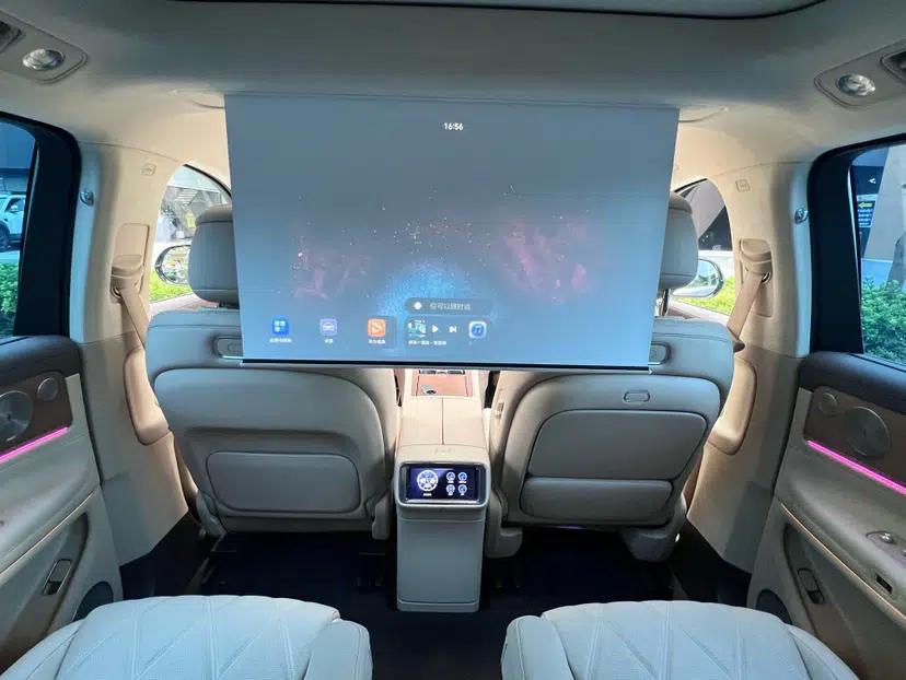 Hima AITO M9 2025 Pure Electric Ultra Version 100 kWh 6-Seater Model — миниатюра 32