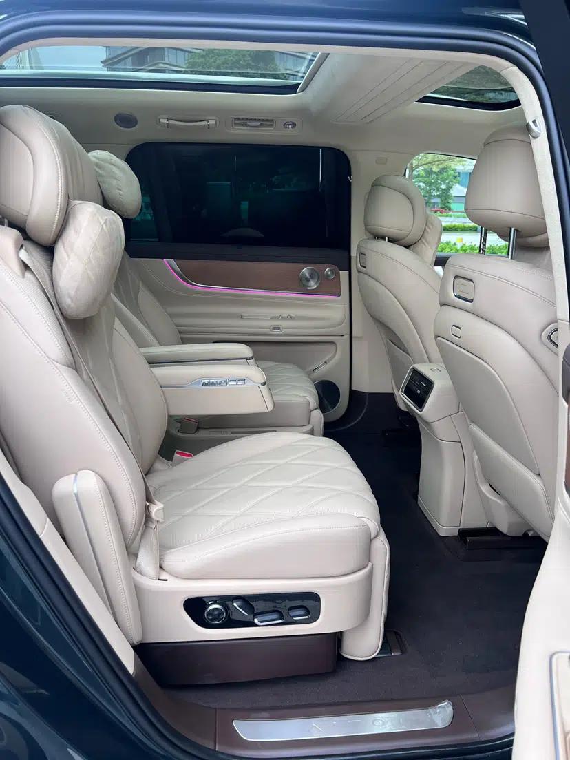 Hima AITO M9 2025 Pure Electric Ultra Version 100 kWh 6-Seater Model — миниатюра 33