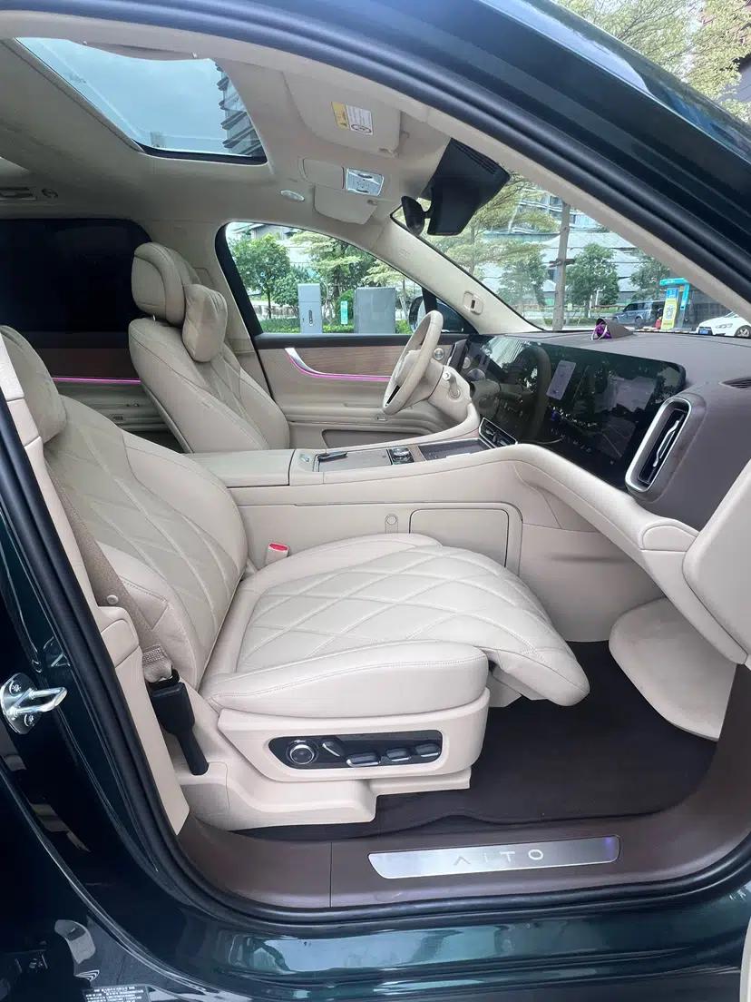 Hima AITO M9 2025 Pure Electric Ultra Version 100 kWh 6-Seater Model — миниатюра 36