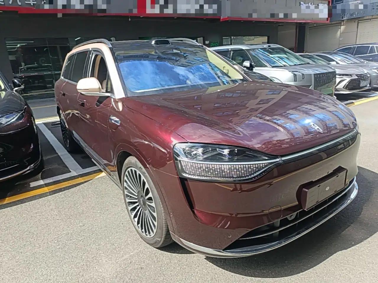 Hima AITO M9 2025 Extended-Range Ultra Version 52 kWh 6-Seater — миниатюра 12
