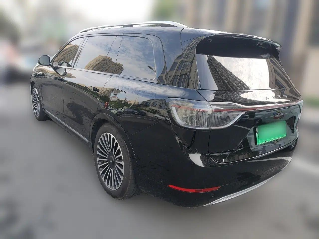 Hima AITO M9 2024 Range-Extended Ultra Version 52 kWh 6-Seater Model — миниатюра 4