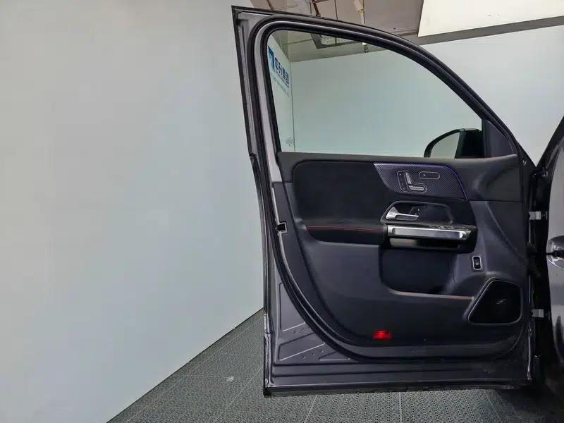 2024 Mercedes-Benz GLB AMG 35 4MATIC — миниатюра 20