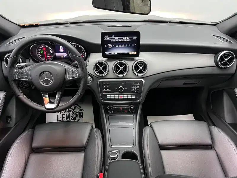 Mercedes-Benz CLA (Imported) 2018 CLA 200 Dynamic — миниатюра 24