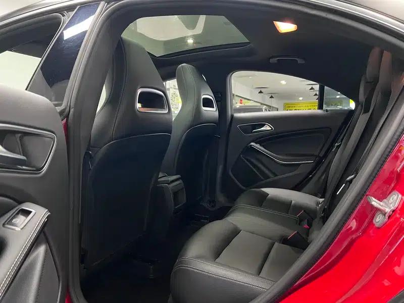 Mercedes-Benz CLA (Imported) 2018 CLA 200 Dynamic — миниатюра 30