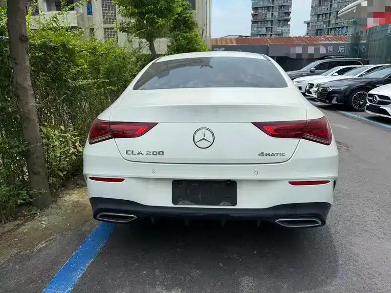 Mercedes-Benz CLA (Imported) 2021 CLA 200 4MATIC Four-Door Coupe — миниатюра 4