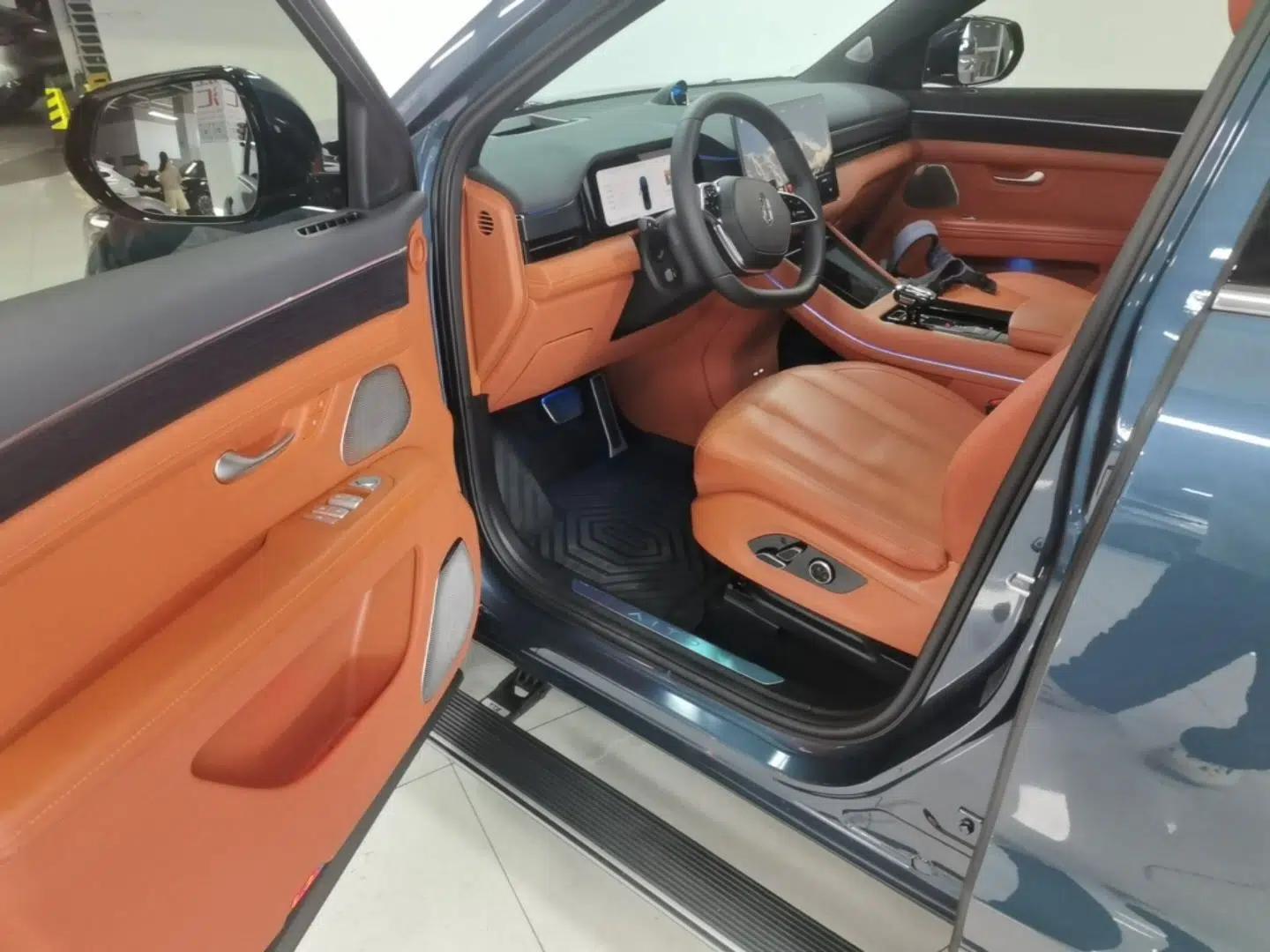 Hima AITO M7 2024 1.5T Intelligent Driving Rear-Drive Ultra Version 6 Seats — миниатюра 23
