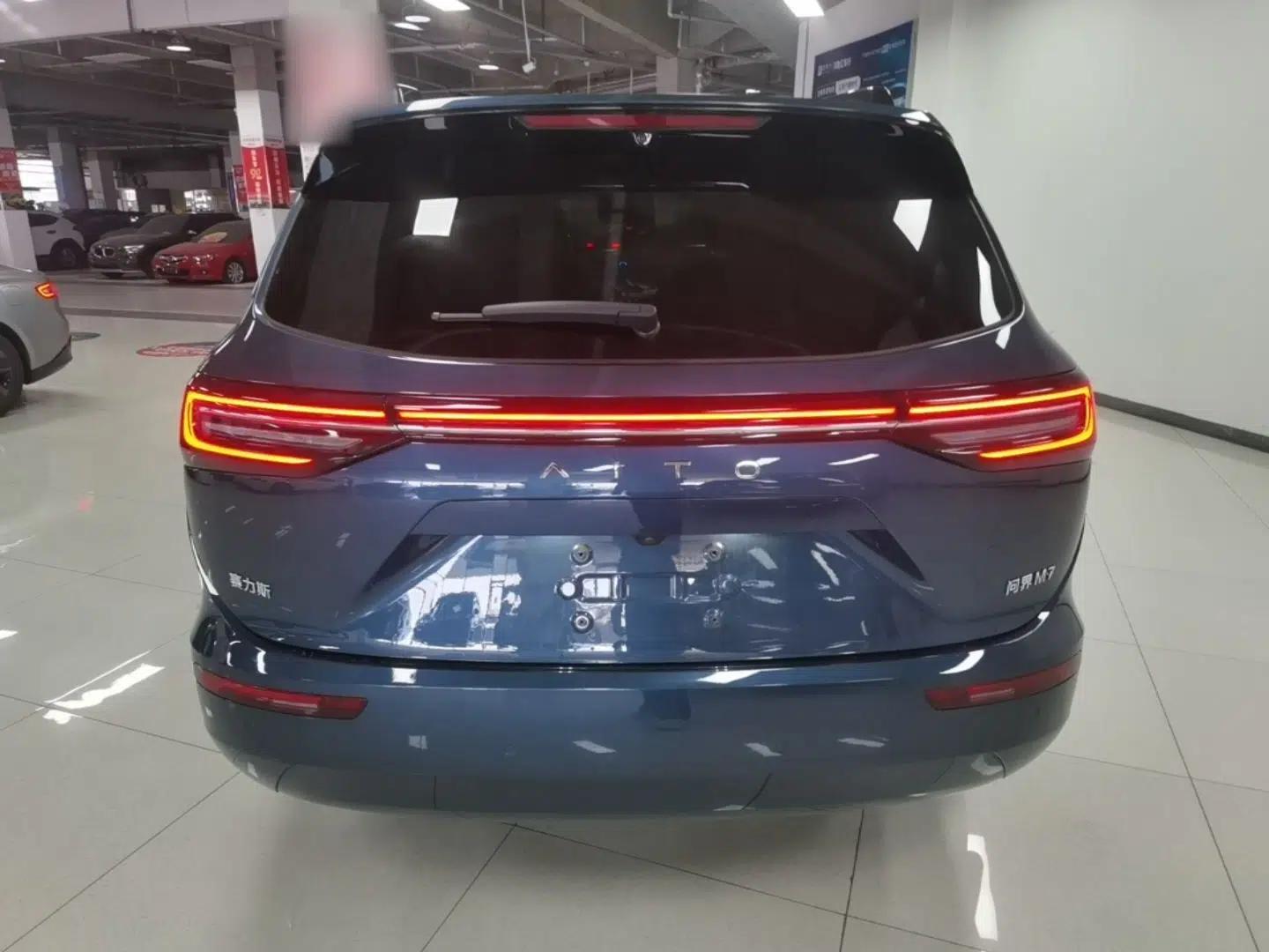 Hima AITO M7 2024 1.5T Intelligent Driving Rear-Drive Ultra Version 6 Seats — миниатюра 5
