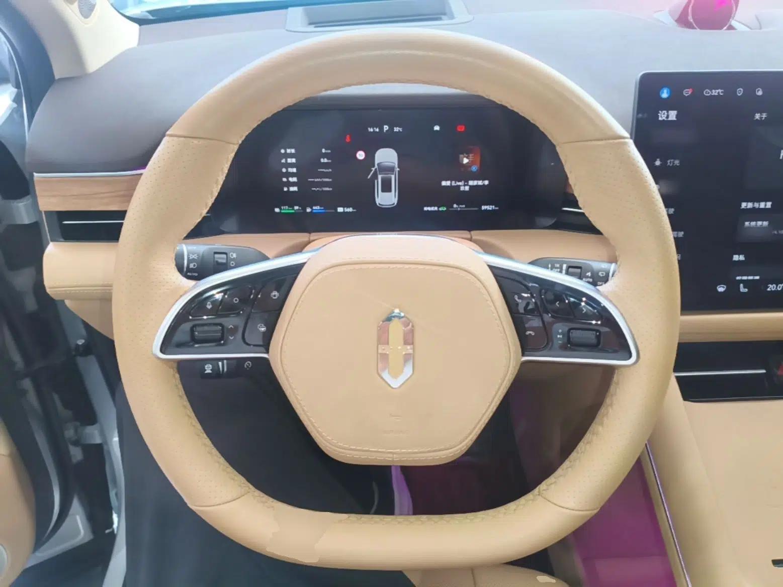 Hima AITO M7 2024 1.5T Intelligent Driving 4WD Ultra Version 6 Seats — миниатюра 13