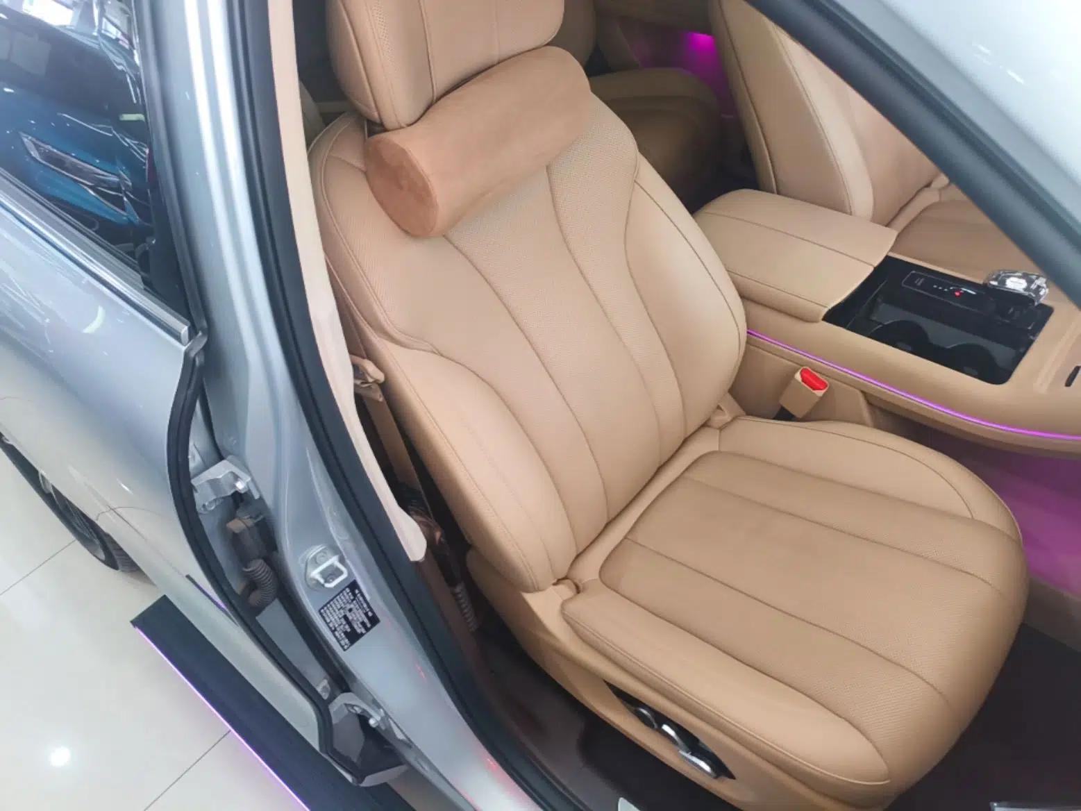Hima AITO M7 2024 1.5T Intelligent Driving 4WD Ultra Version 6 Seats — миниатюра 19