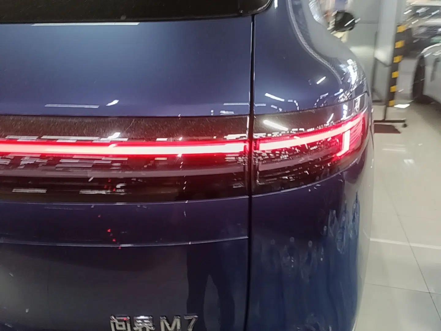 Hima AITO M7 2026 Model Range-Extending Ultra All-Wheel Drive 5-Seater Version — миниатюра 9