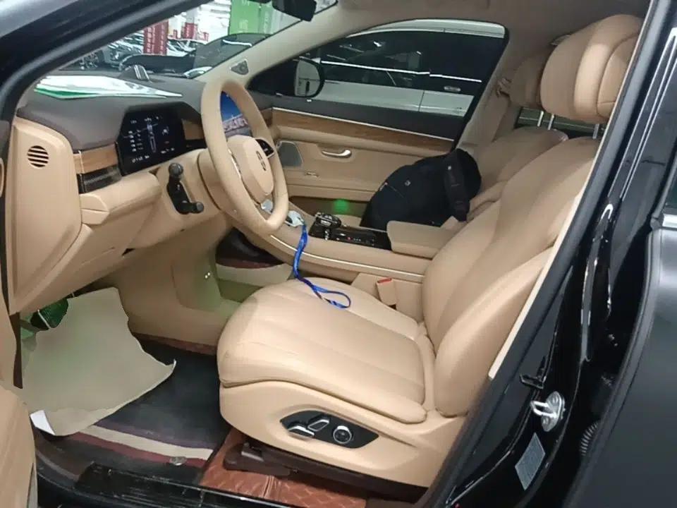 Hima AITO M7 2024 1.5T Rear-Drive Plus Version 5 Seats — миниатюра 17
