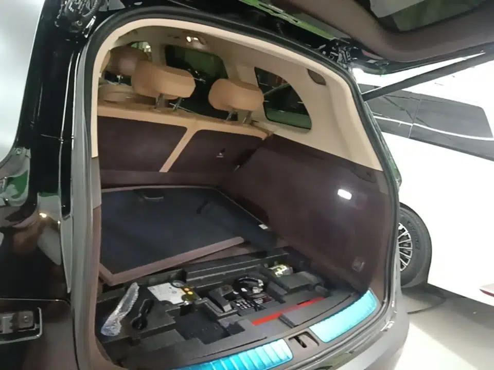 Hima AITO M7 2024 1.5T Rear-Drive Plus Version 5 Seats — миниатюра 22