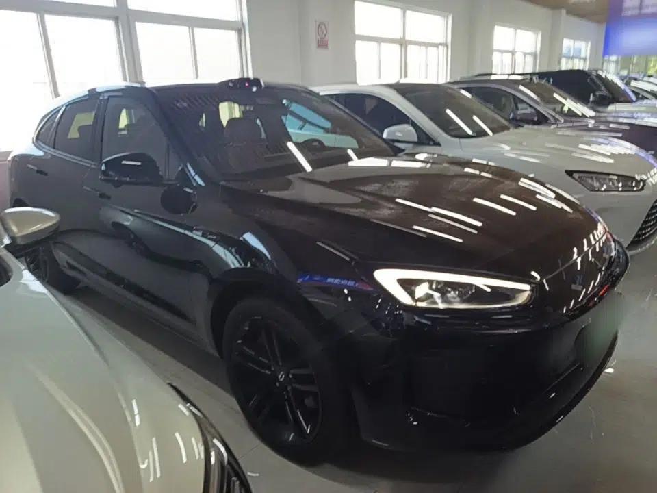 Hima AITO M5 2025 Extended-Range Ultra Rear-Wheel-Drive Version — миниатюра 3
