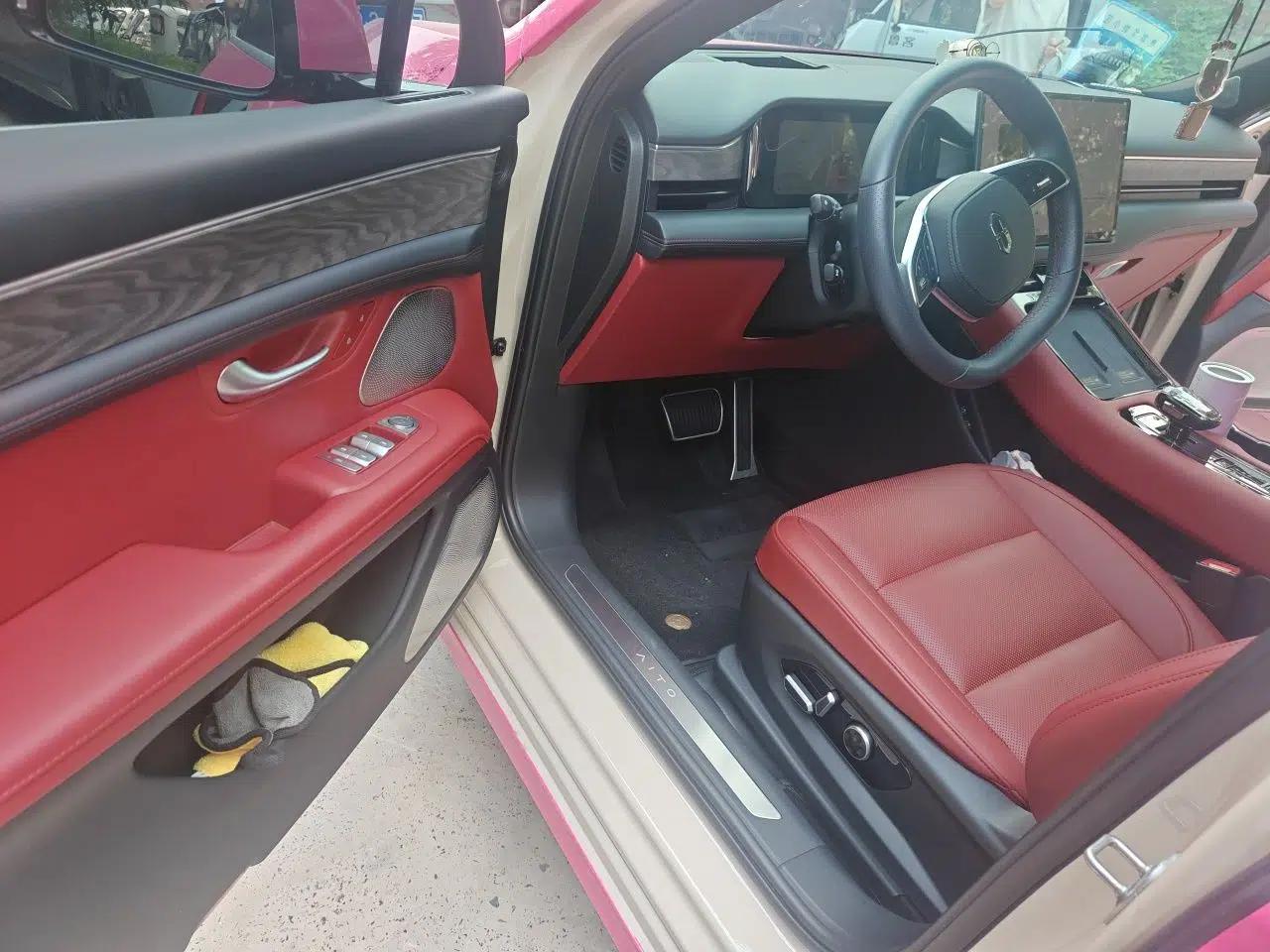 Hima AITO M5 2023 All-Electric Rear-Drive Standard Edition — миниатюра 16