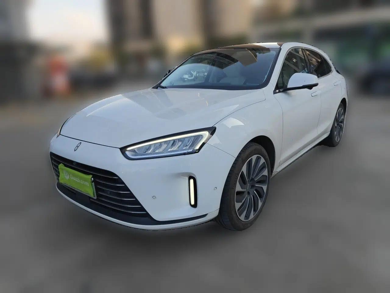 Hima AITO M5 2022 Extended-Range Four-Wheel Drive Performance Version — миниатюра 1