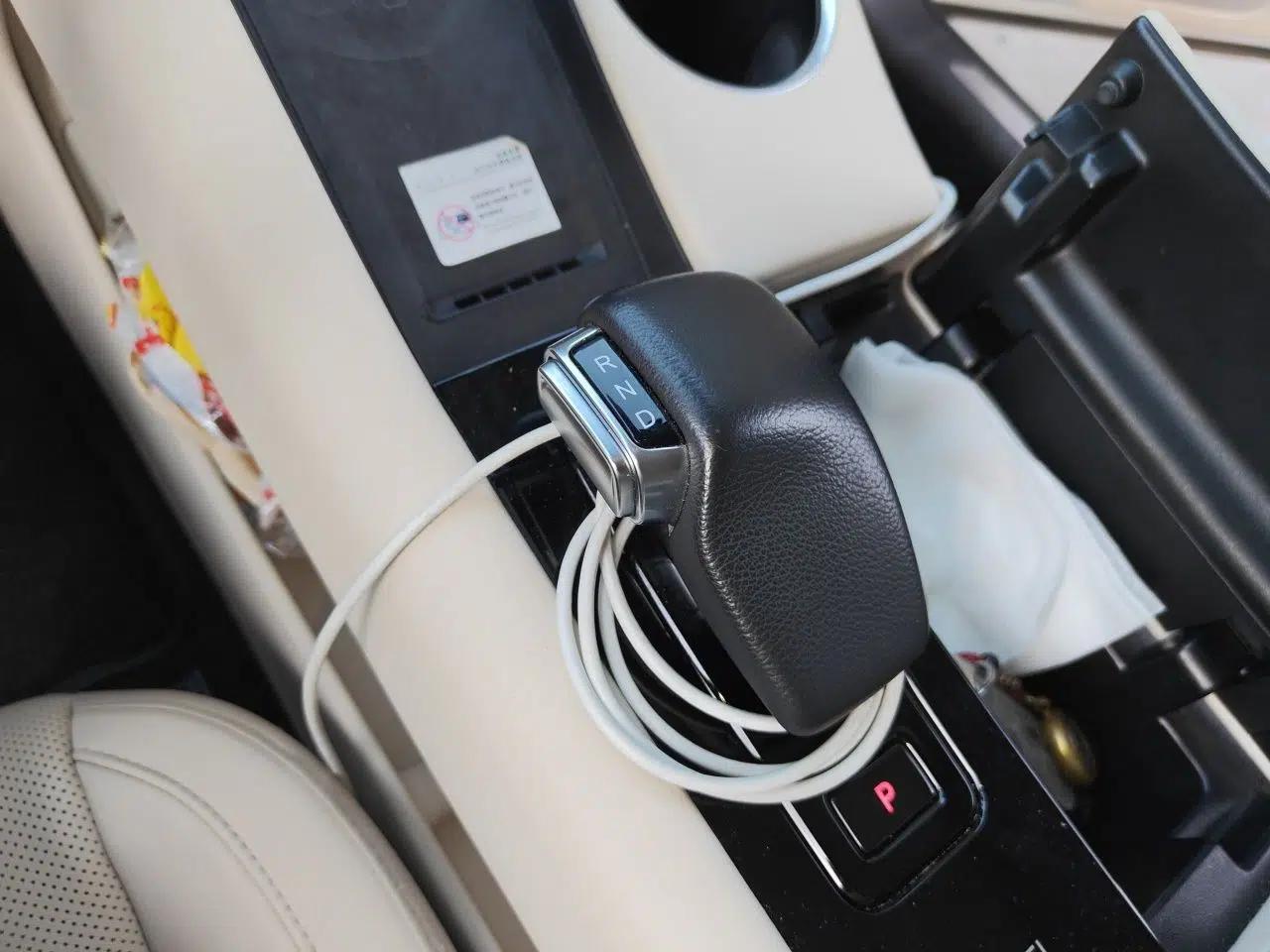 Hima AITO M5 2022 Extended-Range Four-Wheel Drive Performance Version — миниатюра 14