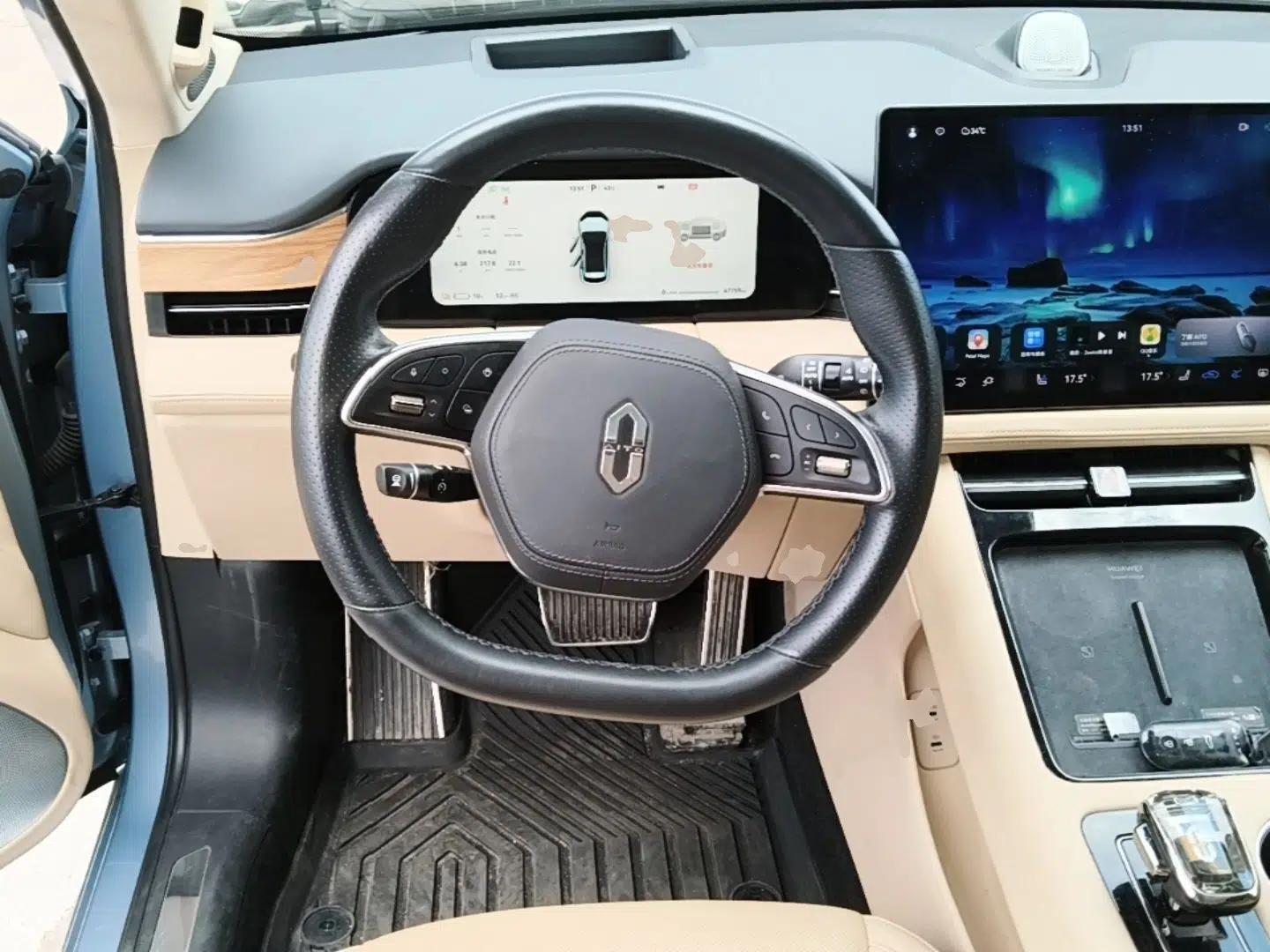 Hima AITO M5 2023 All-Electric Rear-Drive Standard Edition — миниатюра 13