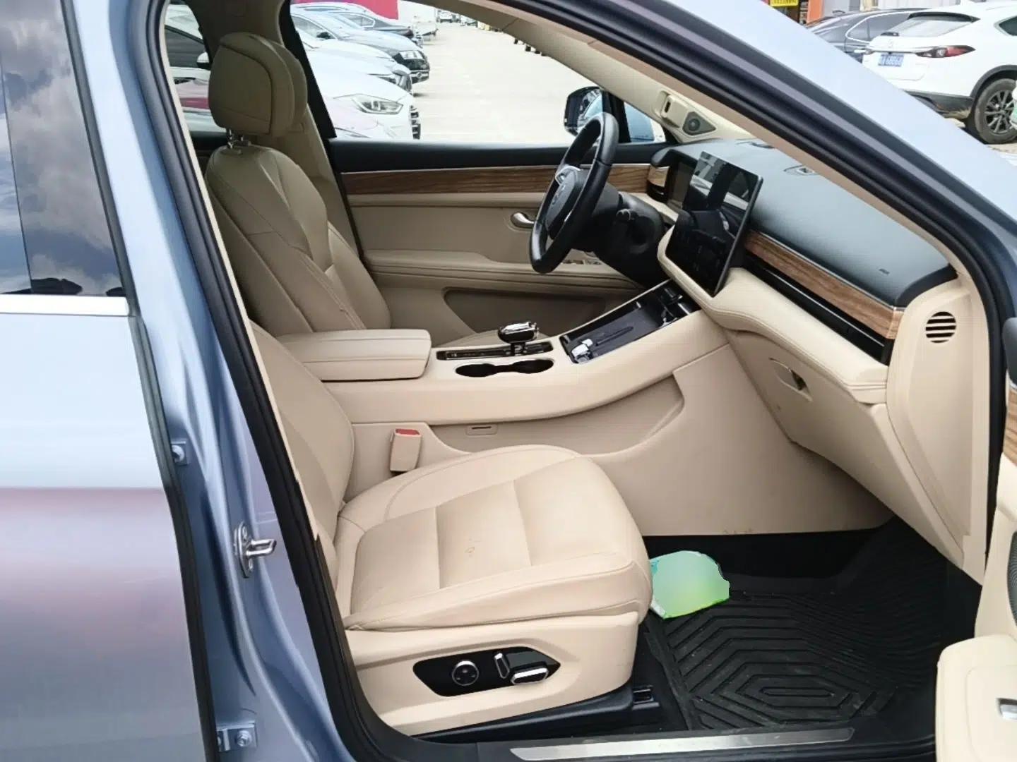 Hima AITO M5 2023 All-Electric Rear-Drive Standard Edition — миниатюра 19
