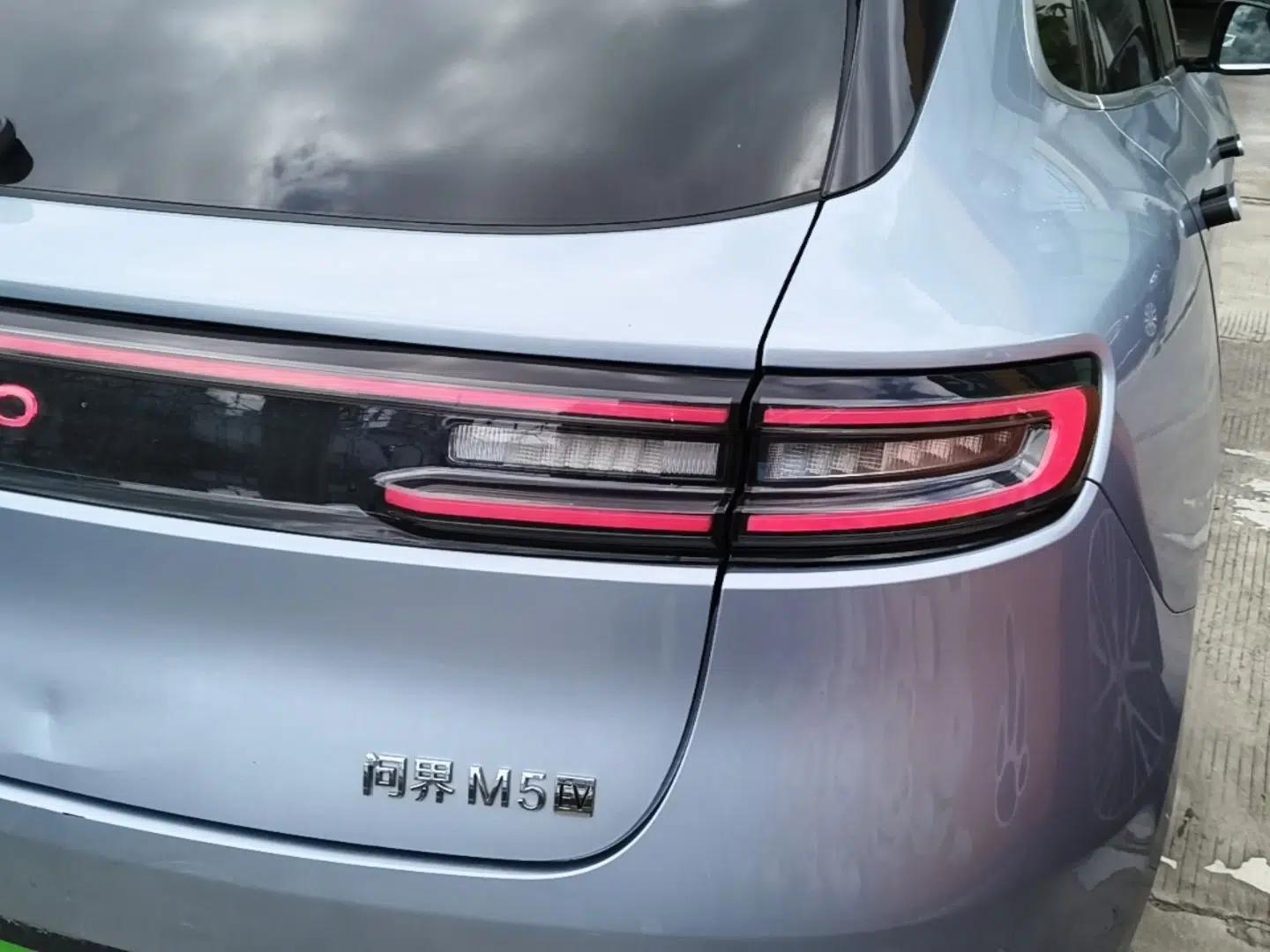 Hima AITO M5 2023 All-Electric Rear-Drive Standard Edition — миниатюра 9