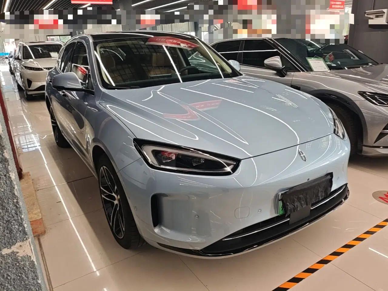 Hima AITO M5 2023 All-Electric Rear-Drive Standard Edition — миниатюра 3