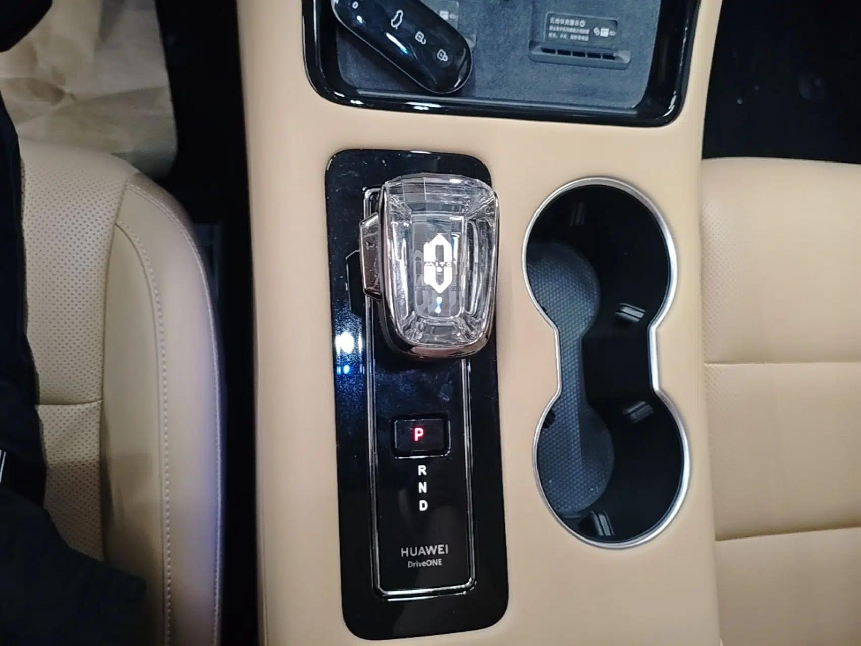 Hima AITO M5 2023 All-Electric Rear-Drive Standard Edition — миниатюра 21