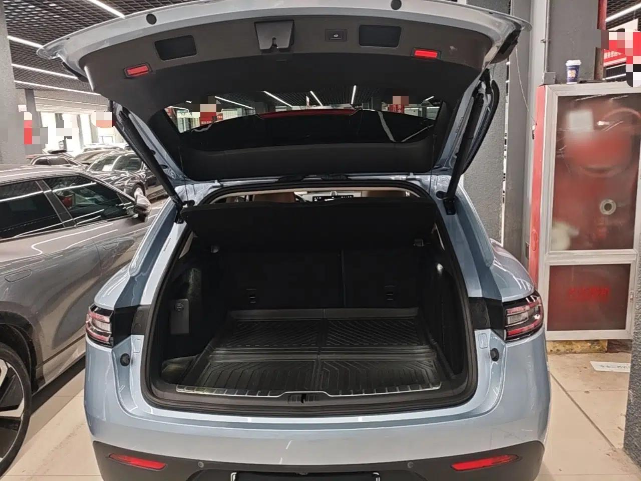 Hima AITO M5 2023 All-Electric Rear-Drive Standard Edition — миниатюра 27