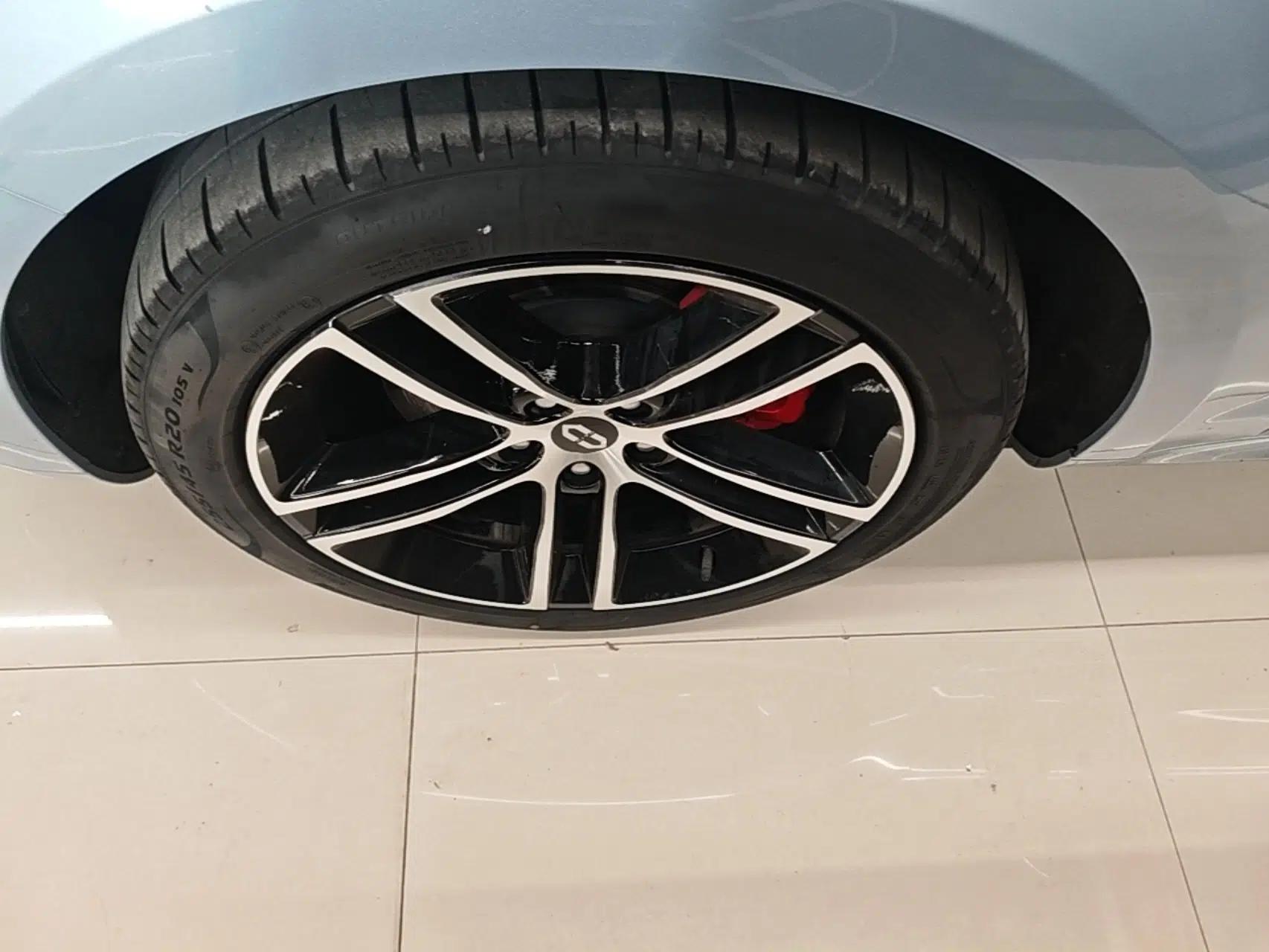 Hima AITO M5 2023 All-Electric Rear-Drive Standard Edition — миниатюра 10