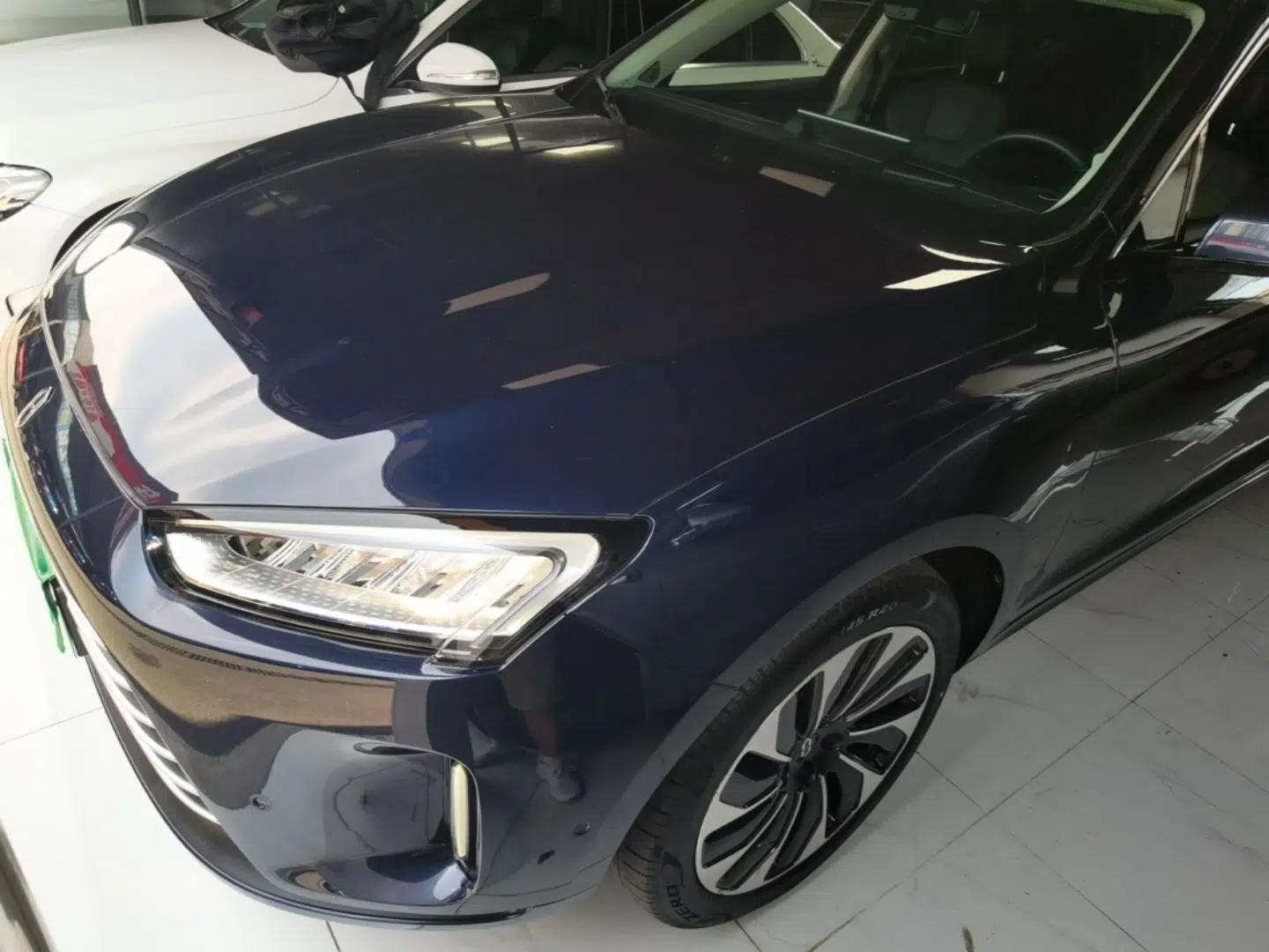 Hima AITO M5 2022 Extended-Range Four-Wheel Drive Performance Version — миниатюра 1