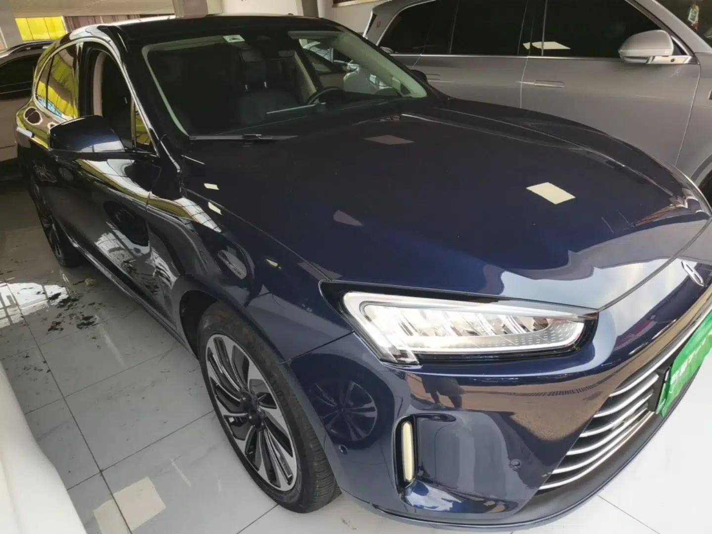 Hima AITO M5 2022 Extended-Range Four-Wheel Drive Performance Version — миниатюра 3