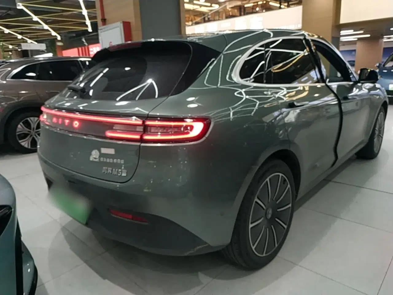 Hima AITO M5 2022 Pure Electric All-Wheel-Drive Performance Edition — миниатюра 6