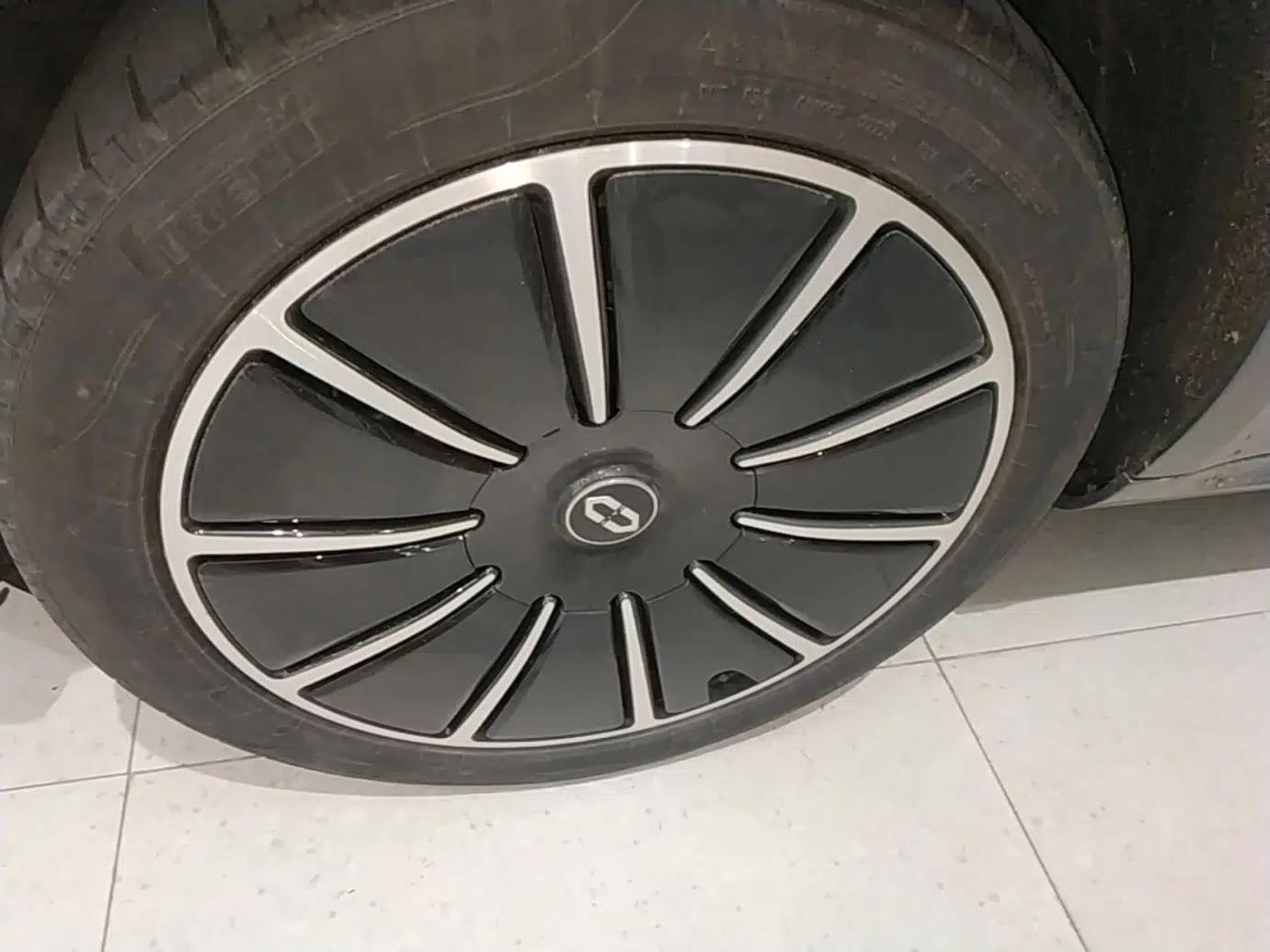 Hima AITO M5 2022 Pure Electric All-Wheel-Drive Performance Edition — миниатюра 10